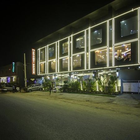 Hotel Park Tree Near Delhi Airport New Delhi Exterior foto