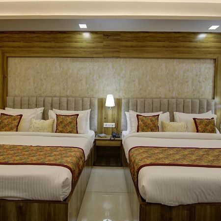 Hotel Park Tree Near Delhi Airport New Delhi Exterior foto