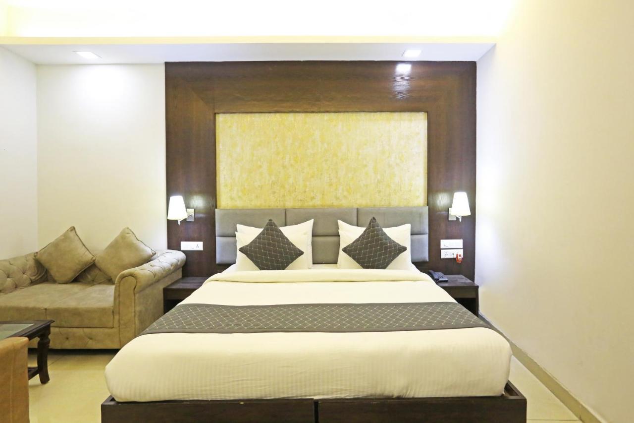 Hotel Park Tree Near Delhi Airport New Delhi Exterior foto
