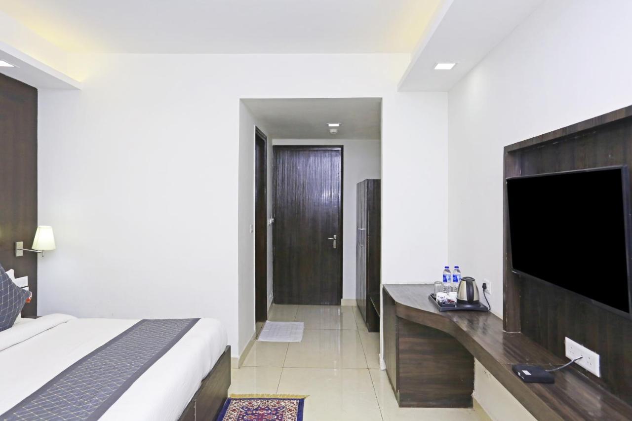 Hotel Park Tree Near Delhi Airport New Delhi Exterior foto
