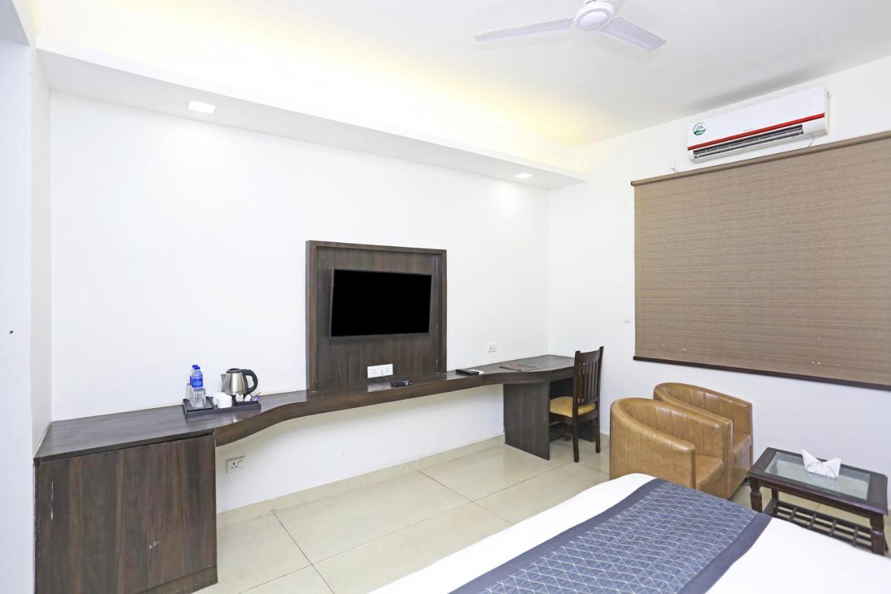 Hotel Park Tree Near Delhi Airport New Delhi Exterior foto