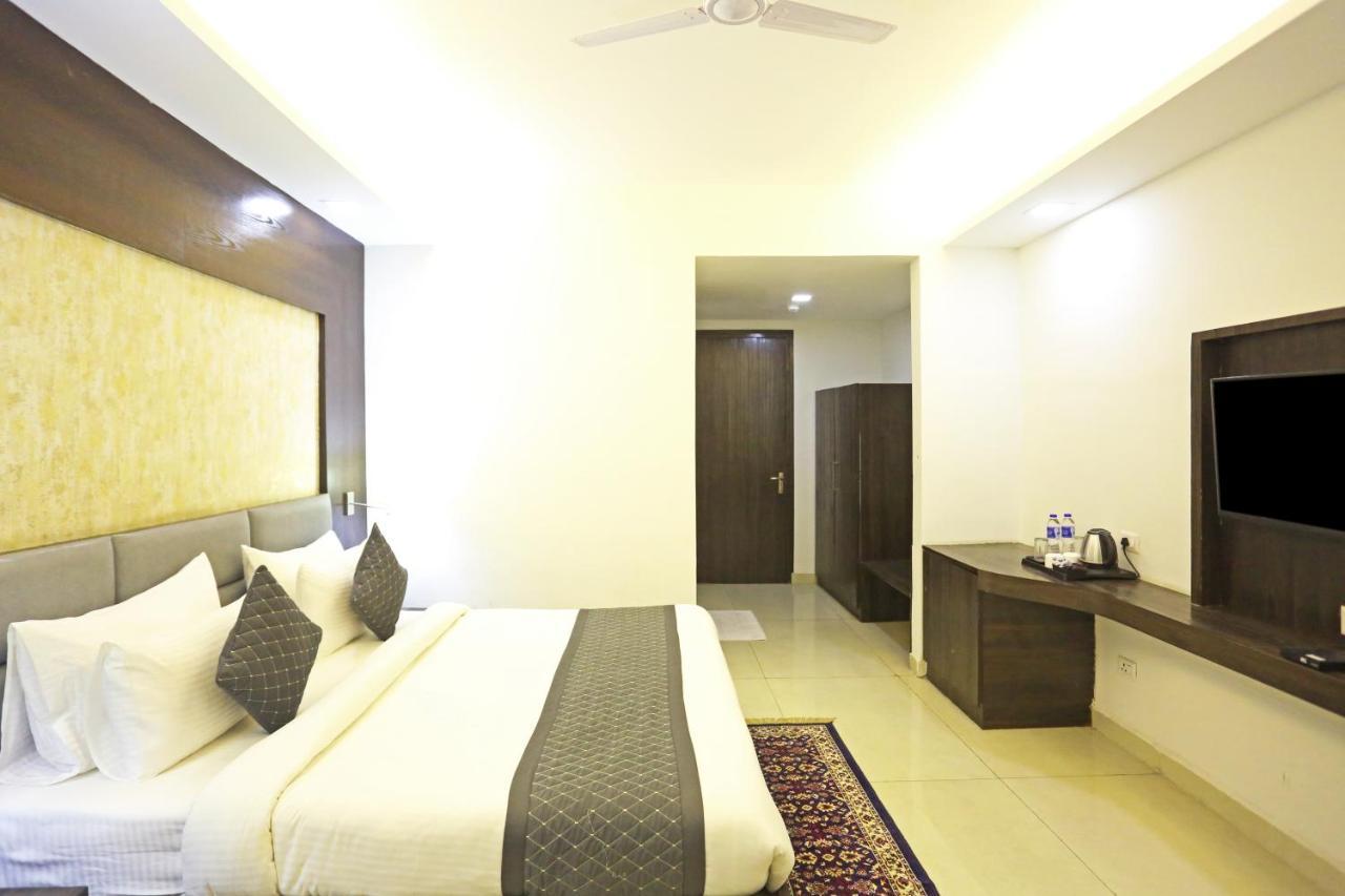 Hotel Park Tree Near Delhi Airport New Delhi Exterior foto