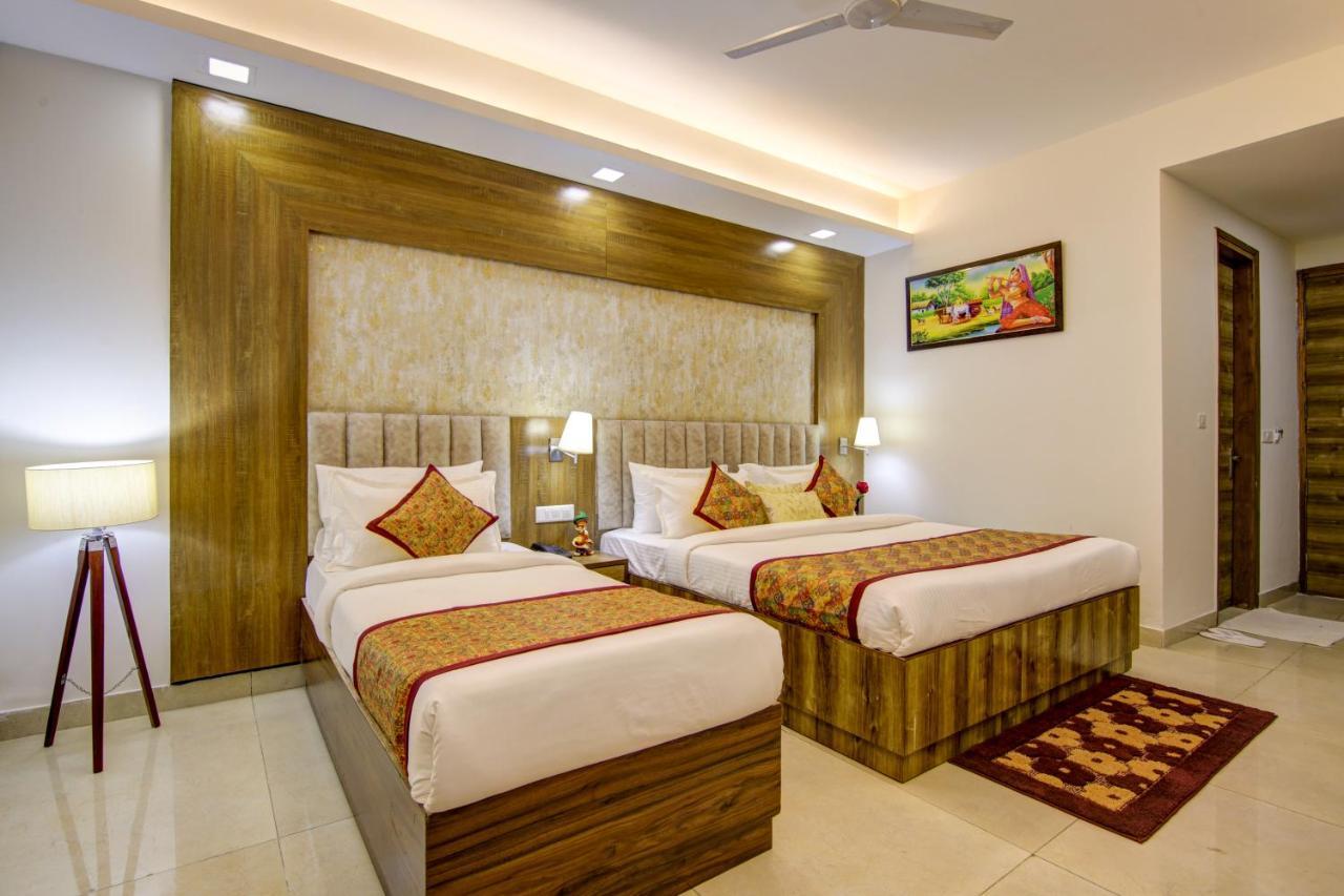 Hotel Park Tree Near Delhi Airport New Delhi Exterior foto