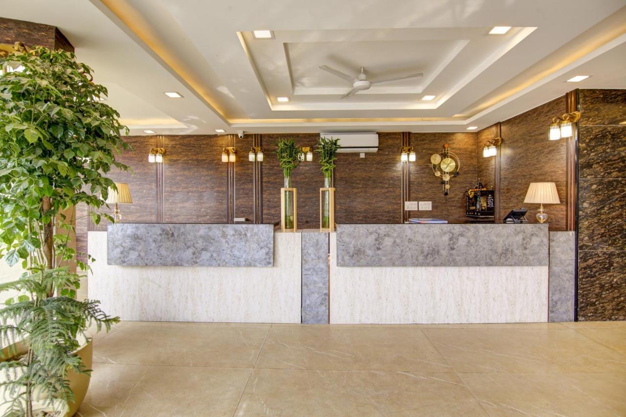 Hotel Park Tree Near Delhi Airport New Delhi Exterior foto