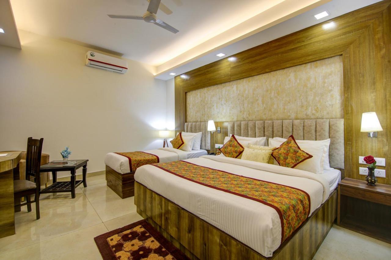 Hotel Park Tree Near Delhi Airport New Delhi Exterior foto
