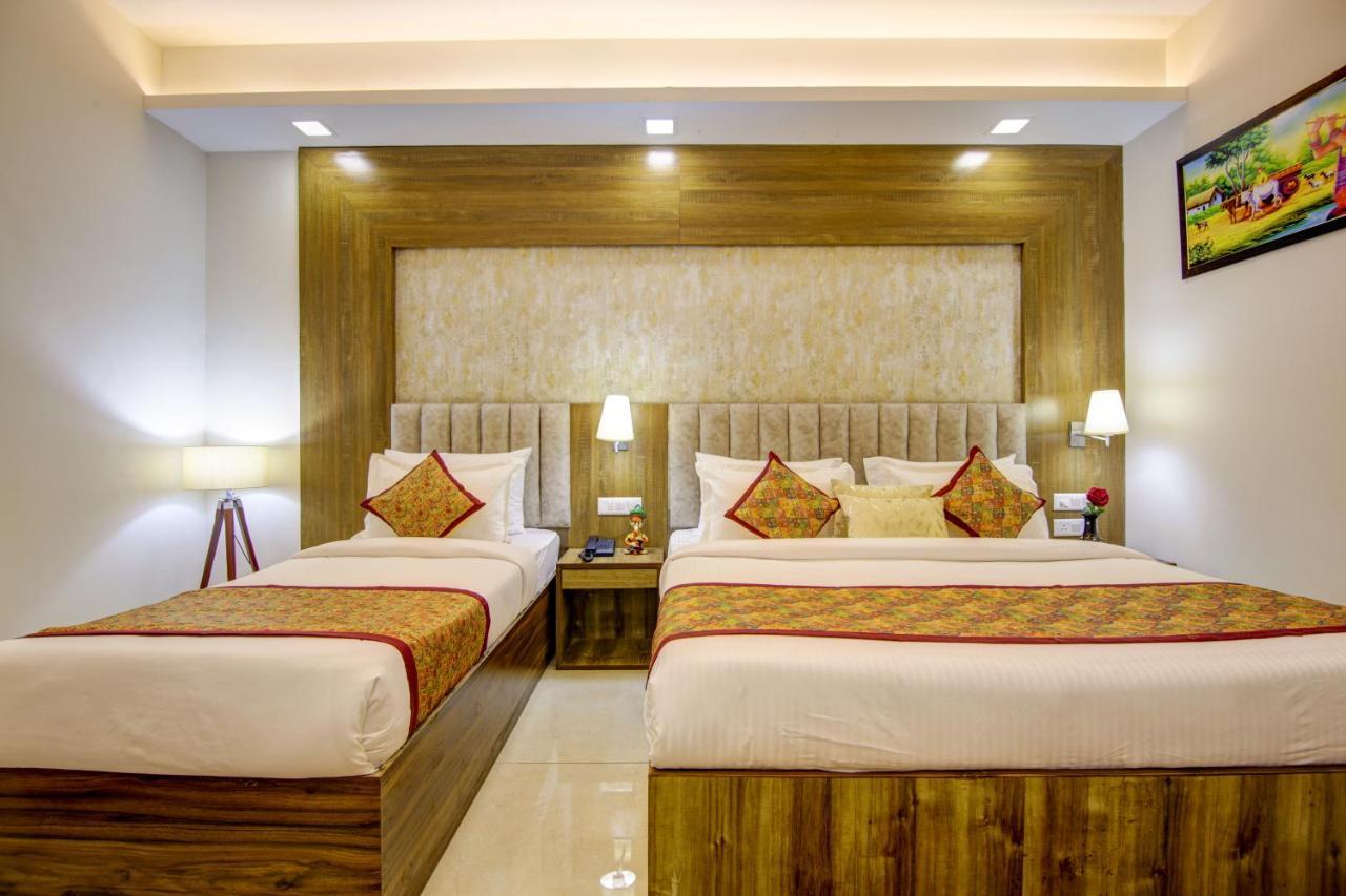 Hotel Park Tree Near Delhi Airport New Delhi Exterior foto