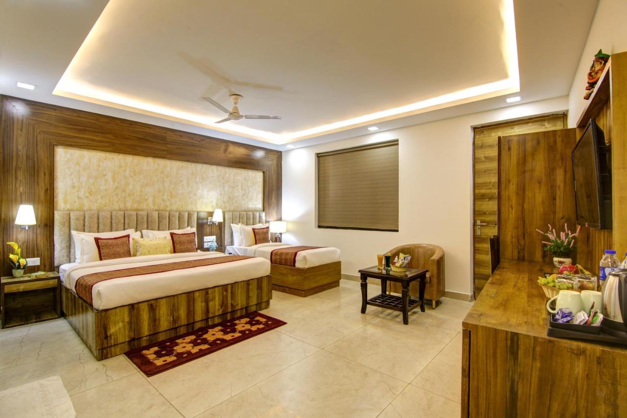 Hotel Park Tree Near Delhi Airport New Delhi Exterior foto