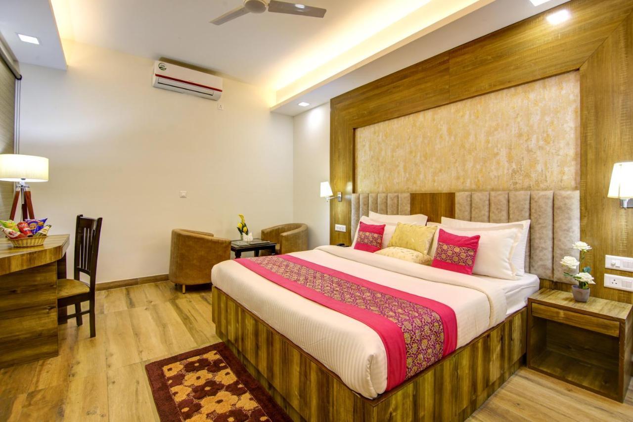 Hotel Park Tree Near Delhi Airport New Delhi Exterior foto