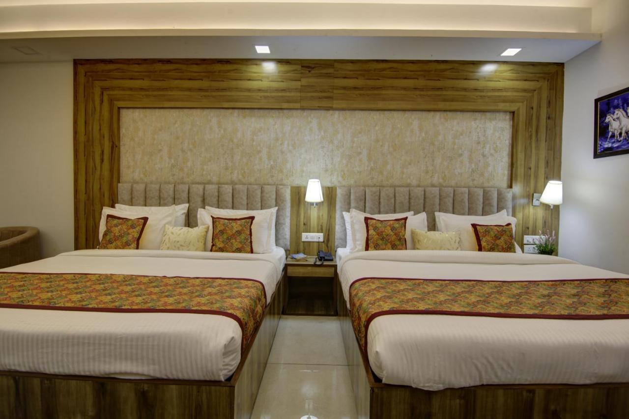 Hotel Park Tree Near Delhi Airport New Delhi Exterior foto