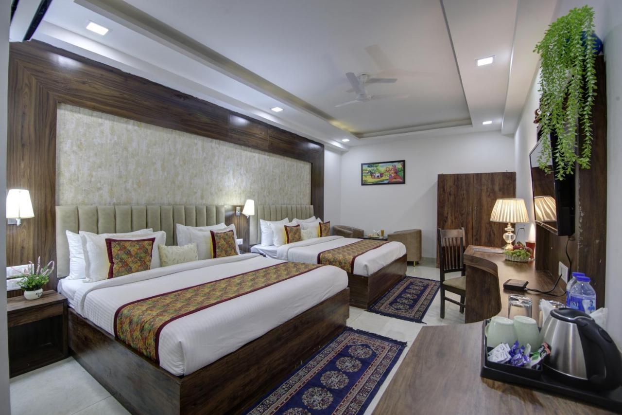 Hotel Park Tree Near Delhi Airport New Delhi Exterior foto